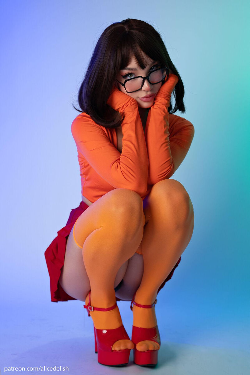 Alice Delish - Velma Dinkley