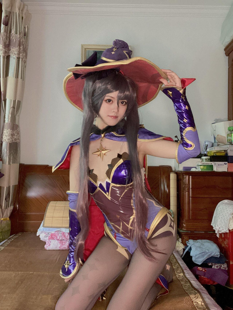 nnian cosplay mona