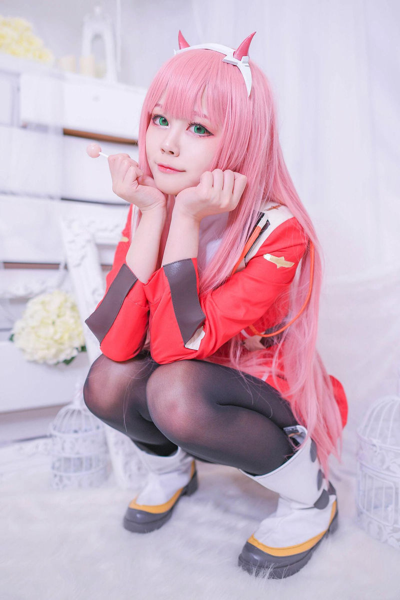 Arty - Zero Two | Cosphoria