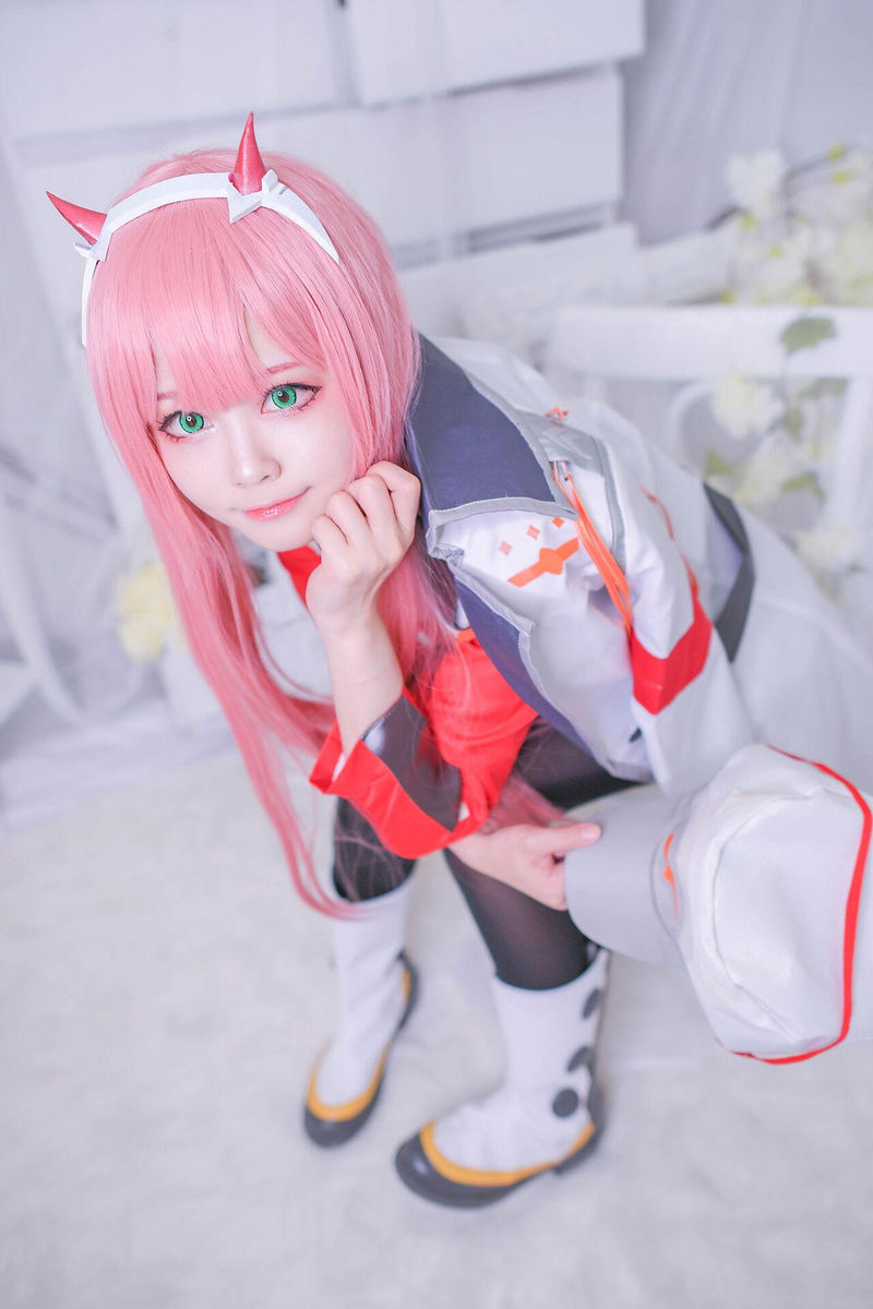 Arty - Zero Two | Cosphoria
