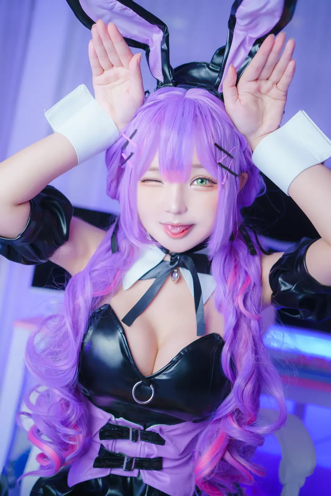 Takanashi Hanari - Bunny Towa