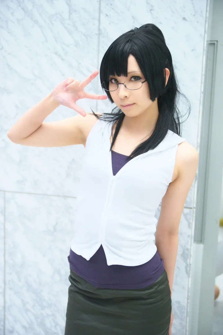 Keito Nichi Meganekko Cosplay