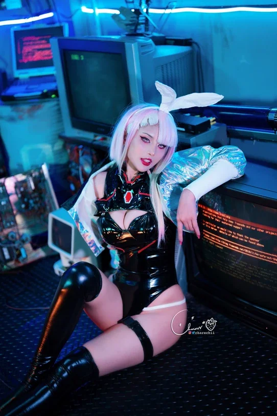 Charess - Bunny Lucy