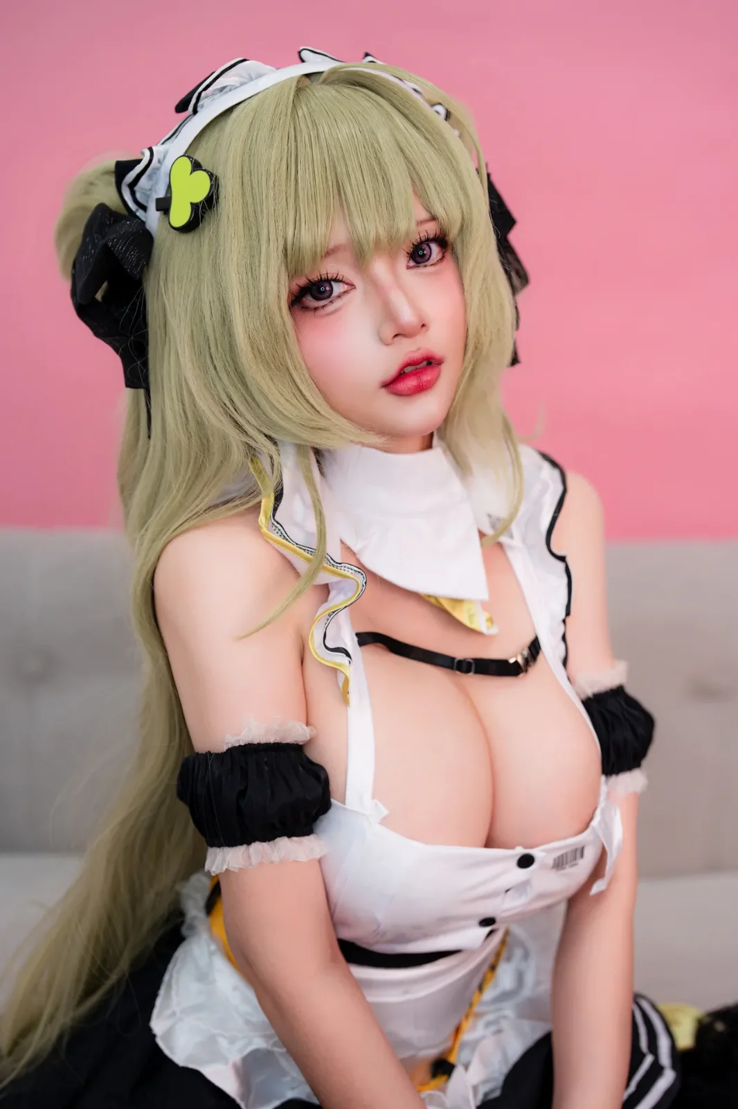Potato Godzilla - Soda Maid (NIKKE)